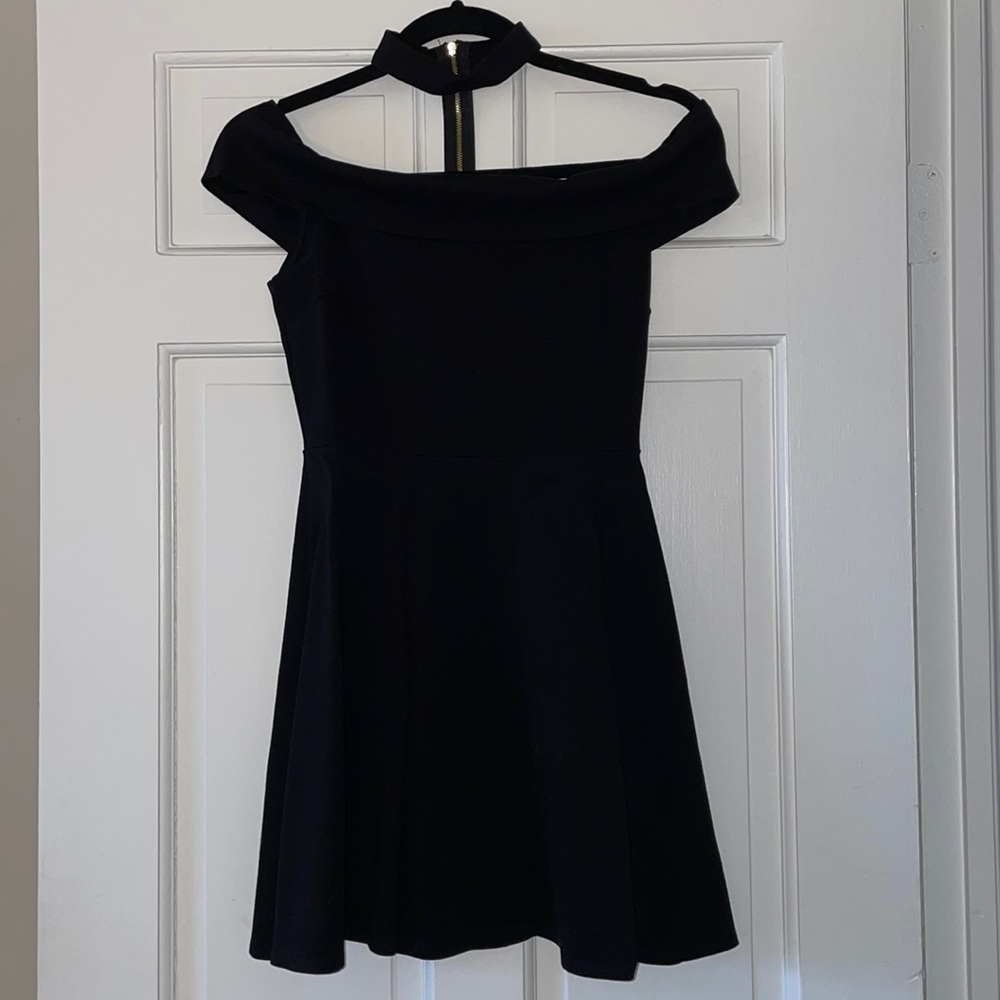 Chic Off the Shoulder Black Dress
